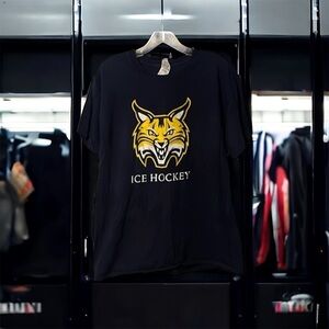 Quinnipiac Ice Hockey Tee Shirt